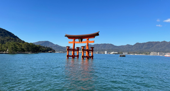 Japan | Hiroshima | Itsukushima Shrine
